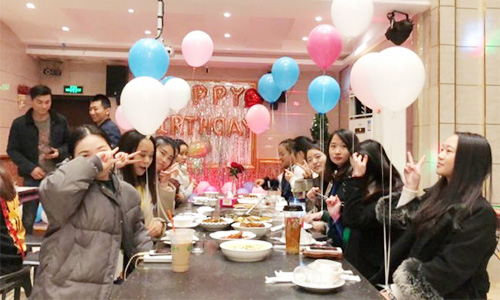 Yangxin injection molding machine January birthday party